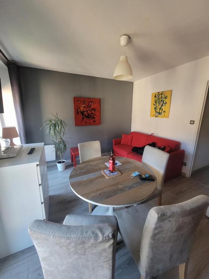 Appartement Residence Les Acacias Акс-ле-Терм Екстер'єр фото